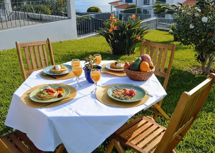 Reis Gaula 펜션 산타 크루즈